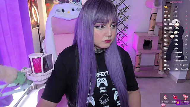 MaddyFooxx online show from April 28, 10:36 pm