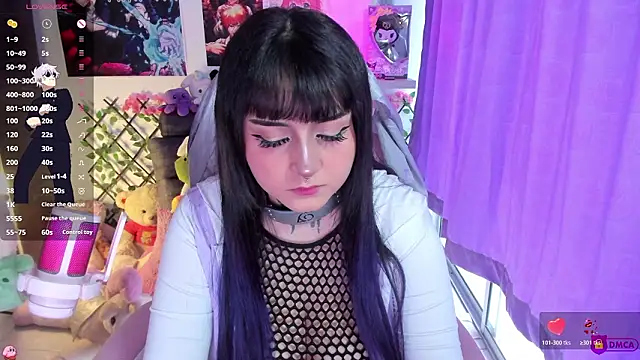 MaddyFooxx online show from March 23, 10:42 pm