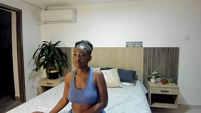 rebeca cortez  online show from January 16, 8:24 pm