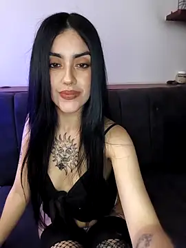 Snapshot of Mazikeen-- chatting on November 30, 9:48 pm Mazikeen-- online show from November 30, 9:48 pm