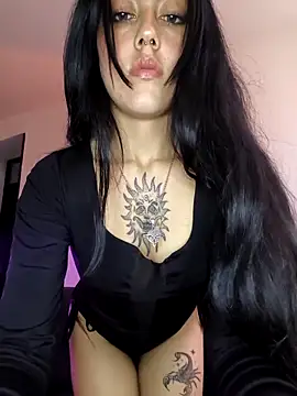 Mazikeen-- online show from May 3, 1:15 pm