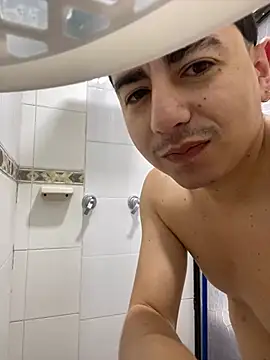 Snapshot of DanielGomez9 chatting on February 21, 12:49 pm DanielGomez9 online show from February 21, 12:49 pm