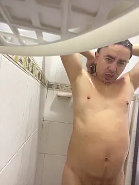 DanielGomez9 online show from April 7, 1:24 pm