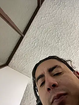 DanielGomez9 online show from February 12, 2:39 pm