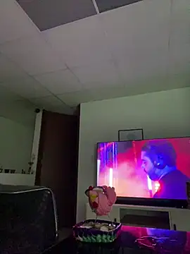 DanielGomez9 online show from March 26, 6:22 am