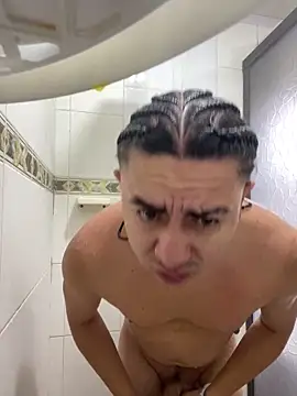 DanielGomez9 online show from March 24, 1:11 pm