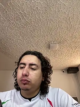 DanielGomez9 online show from March 13, 2:00 pm