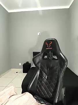 Livia Diaz online show from April 14, 1:54 am