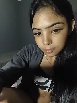 Snapshot of Livia_Diaz chatting on June 19, 1:11 am Livia Diaz online show from June 19, 1:11 am
