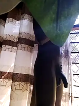 Snapshot of Beast254_ chatting on July 28, 8:33 am Beast254 online show from July 28, 8:33 am