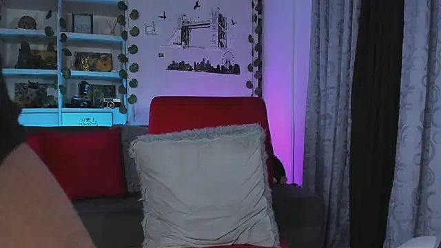 Snapshot of Couple_muscle1 chatting on January 10, 8:48 pm Couple muscle1 online show from January 10, 8:48 pm