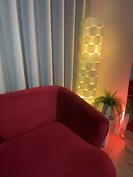 Eva Gonzalez online show from April 16, 10:34 pm