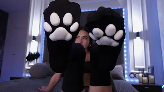 mila blvck online show from December 22, 10:04 am