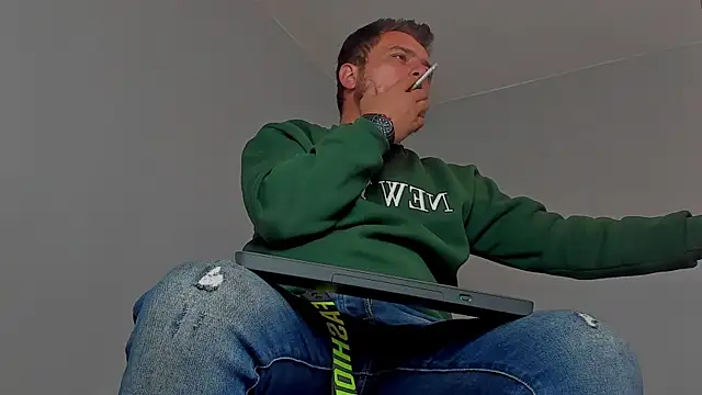 Snapshot of Master_Mark_Wayne chatting on November 3, 12:09 pm Master Mark Wayne online show from November 3, 12:09 pm