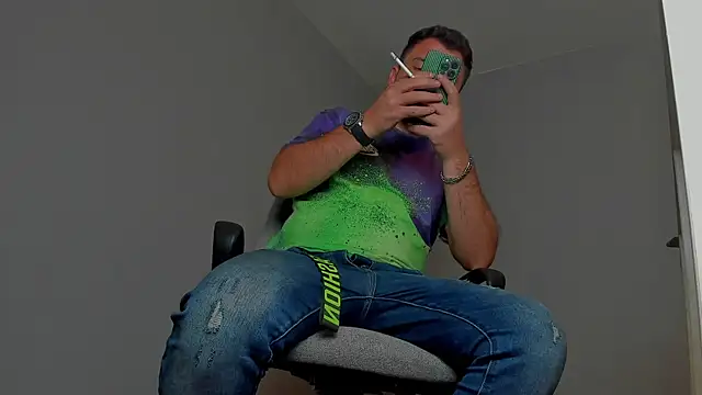 Snapshot of Master_Mark_Wayne chatting on November 5, 7:50 pm Master Mark Wayne online show from November 5, 7:50 pm