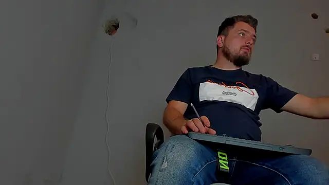 Snapshot of Master_Mark_Wayne chatting on November 10, 7:08 pm Master Mark Wayne online show from November 10, 7:08 pm