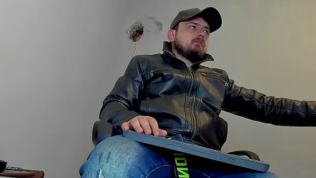 Snapshot of Master_Mark_Wayne chatting on November 19, 11:21 am Master Mark Wayne online show from November 19, 11:21 am