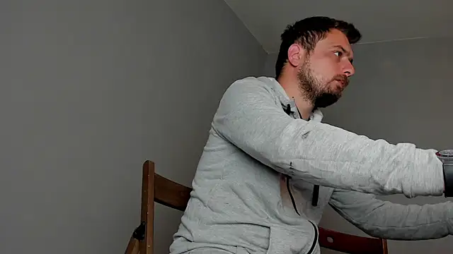 Snapshot of Master_Mark_Wayne chatting on October 22, 6:07 pm Master Mark Wayne online show from October 22, 6:07 pm