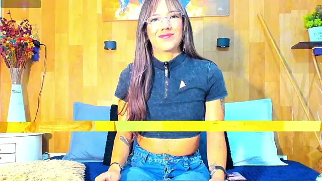 Snapshot of marianaa90 chatting on May 7, 1:03 pm marianaa90 online show from May 7, 1:03 pm