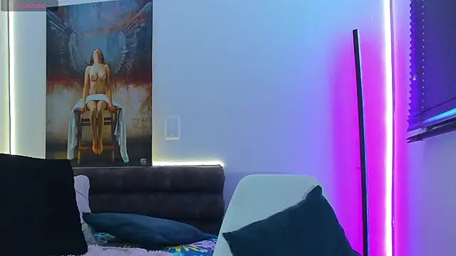 Snapshot of marianaa90 chatting on June 12, 3:32 pm marianaa90 online show from June 12, 3:32 pm