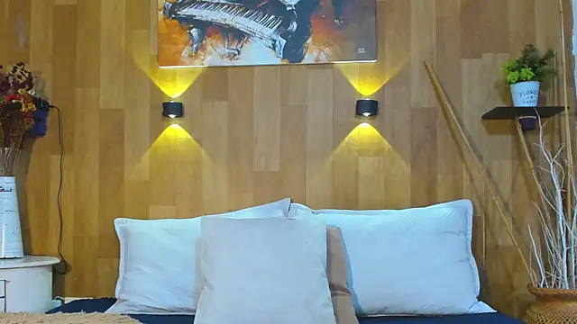 marianaa90 online show from March 28, 12:39 pm