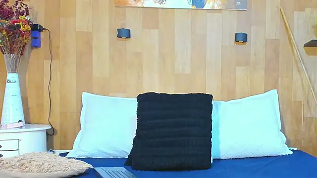 marianaa90 online show from February 5, 4:14 pm