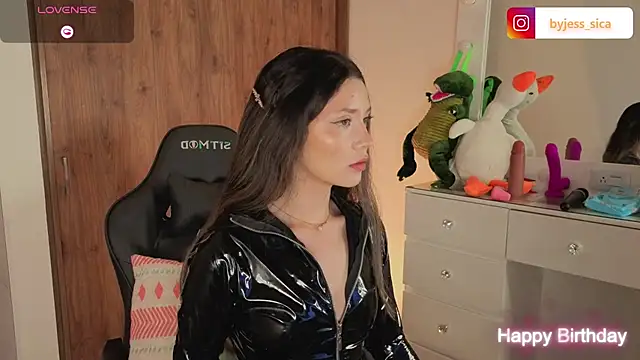 Snapshot of jessy__01 chatting on October 4, 2:02 am jessy 01 online show from October 4, 2:02 am
