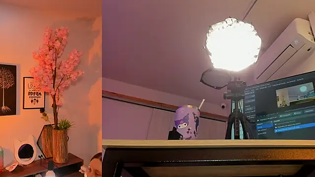 Siouxsie cenobite online show from April 3, 10:11 am