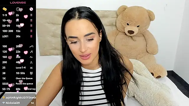 DarcieJane online show from December 3, 11:29 pm