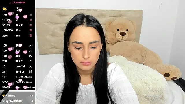 DarcieJane online show from December 6, 1:13 am