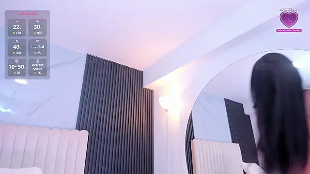 Snapshot of Madiee_Rhea chatting on February 24, 7:48 pm Madiee Rhea online show from February 24, 7:48 pm