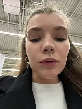 Snapshot of Holy_Tereza chatting on February 25, 3:20 pm Holy Tereza online show from February 25, 3:20 pm