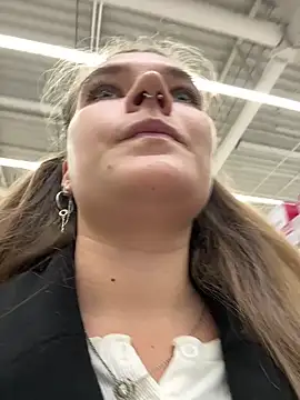 Snapshot of Holy_Tereza chatting on March 7, 3:28 pm Holy Tereza online show from March 7, 3:28 pm