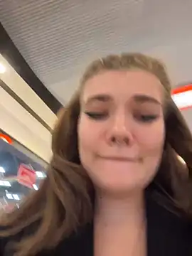 Holy Tereza online show from May 27, 3:41 pm