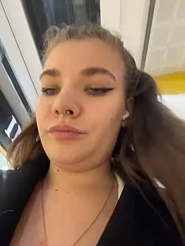 Holy Tereza online show from April 12, 3:37 pm