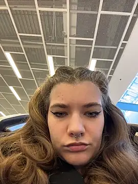 Holy Tereza online show from April 18, 3:47 pm