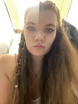 Snapshot of Holy_Tereza chatting on October 24, 3:44 pm Holy Tereza online show from October 24, 3:44 pm