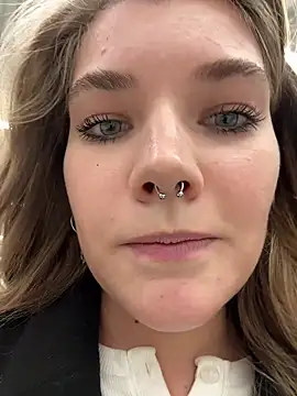 Snapshot of Holy_Tereza chatting on February 23, 3:08 pm Holy Tereza online show from February 23, 3:08 pm