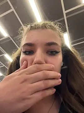 Holy Tereza online show from May 3, 3:59 pm