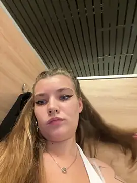 Snapshot of Holy_Tereza chatting on September 27, 3:40 pm Holy Tereza online show from September 27, 3:40 pm