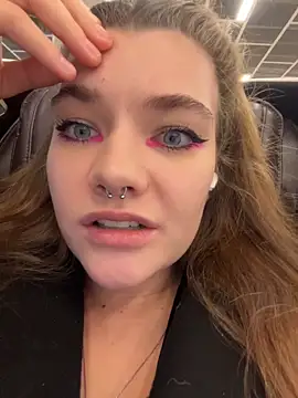 Holy Tereza online show from February 11, 3:45 pm