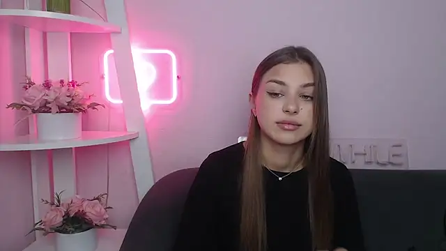 MilanaAngelAs online show from November 7, 5:45 am