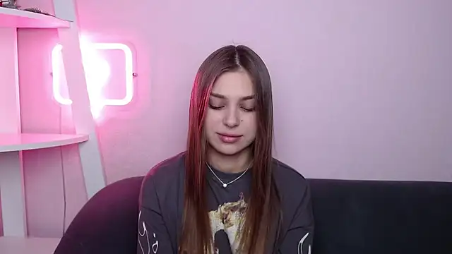 MilanaAngelAs online show from February 16, 8:40 pm