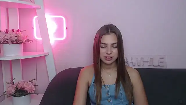 MilanaAngelAs online show from November 3, 5:45 am