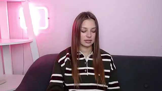 MilanaAngelAs online show from March 23, 5:51 am