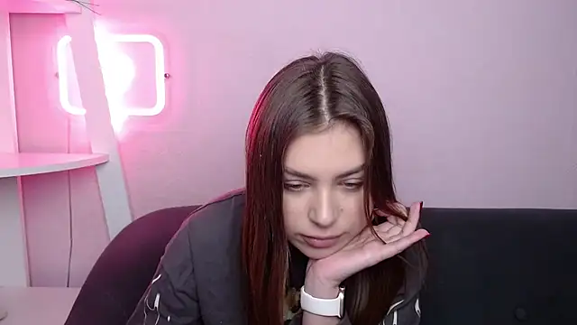 MilanaAngelAs online show from March 20, 5:41 am