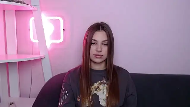 MilanaAngelAs online show from March 28, 5:52 am