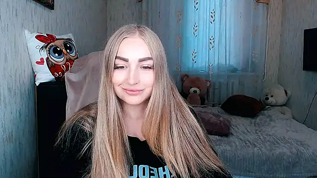  KittyBoo online show from September 25, 11:05 am