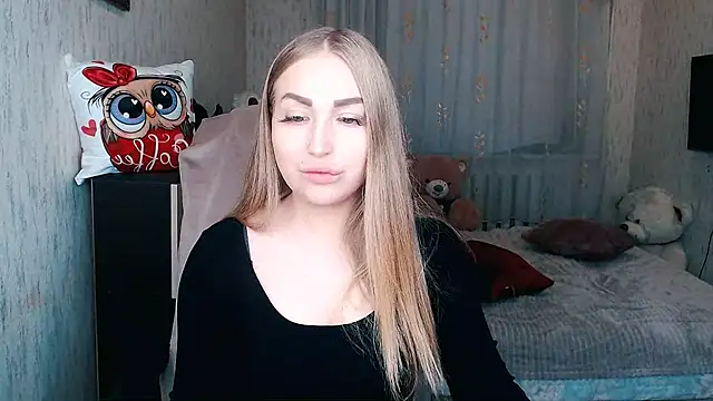  KittyBoo online show from December 3, 6:47 am