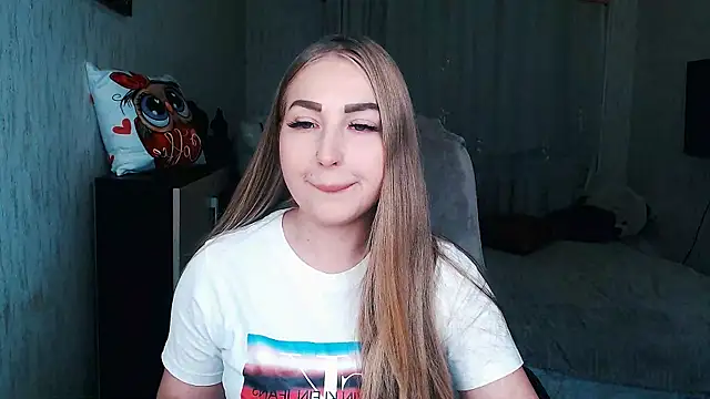 Snapshot of _KittyBoo chatting on December 19, 6:49 am KittyBoo online show from December 19, 6:49 am